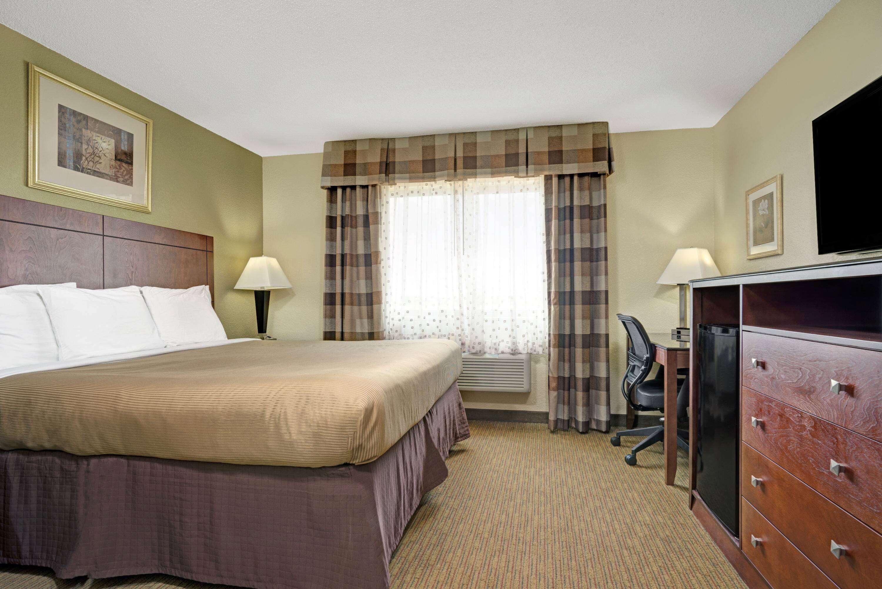Super 8 By Wyndham Monticello Hotel Buitenkant foto